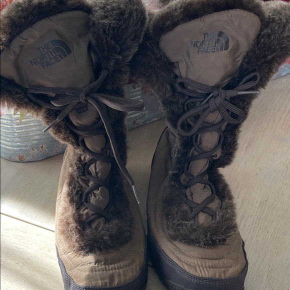 💙 The North Face Women's Goosedown Brown Winter Boots - Picture 5 of 8